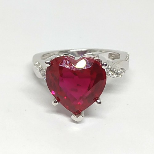 7.87 Ct Heart Shape Red Ruby & Diamond Sterling Silver Solitaire Engagement Ring - Picture 4 of 12