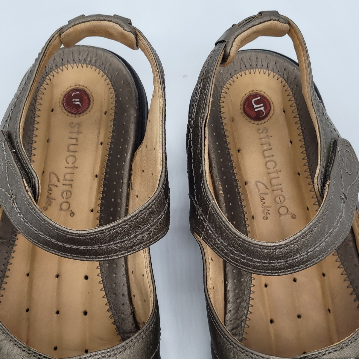 Clarks Unstructured Women Sandals Size 10M Un.Hatch Bronze