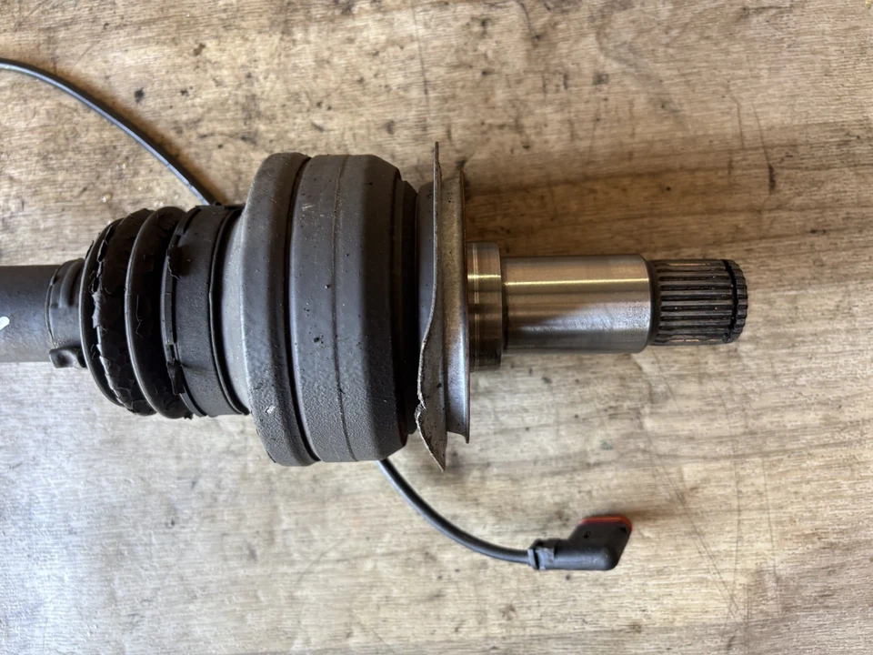 MERCEDES BENZ E550 E350 W212 OEM EJE CV TRASERO DERECHO EJE BUJE NUDILLO  Foto 2 de 4