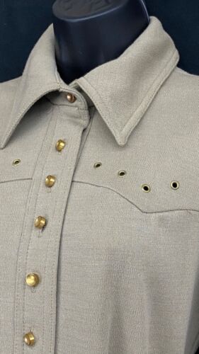 Vintage 1970s drab green mini dress long sleeve taupe neutral rivets fall winter - Picture 3 of 7