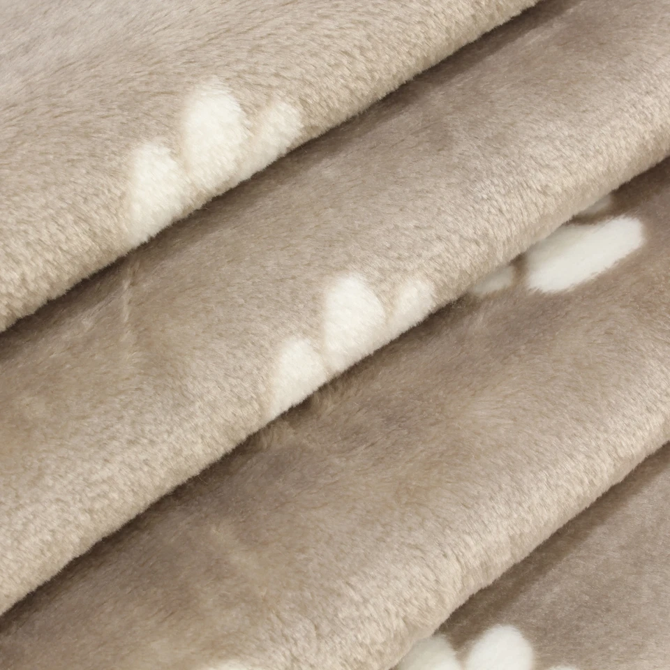 Stoff Meterware Pfotenabdruck Fleece braun weich waschbar bis 30° - Bild 3 von 4