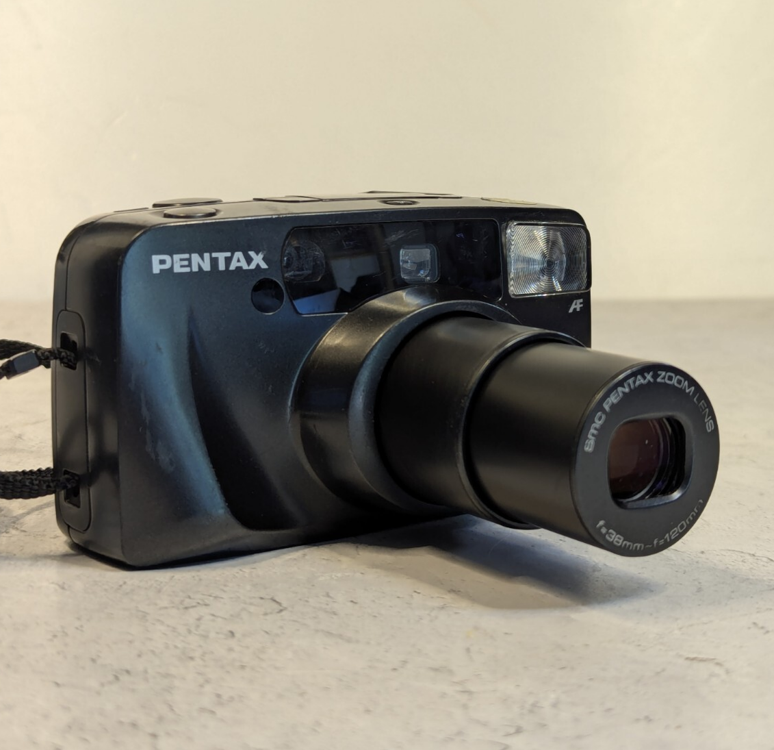 Iqzoom 120 120mm Point And Shoot Pentax IQZoom 120 AF Point Shoot