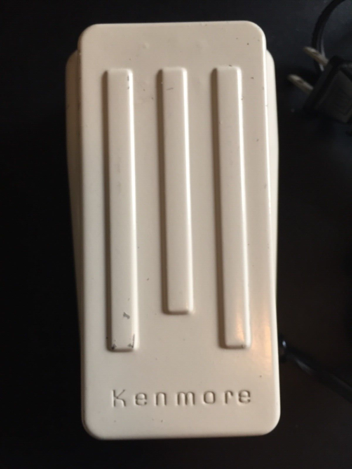 Kenmore Model 6812 Sewing Machine Foot Pedal Speed Controller, White
