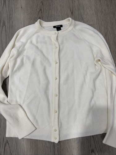 Sweater Girls XL White With Pearl Buttons  - Picture 1 of 6