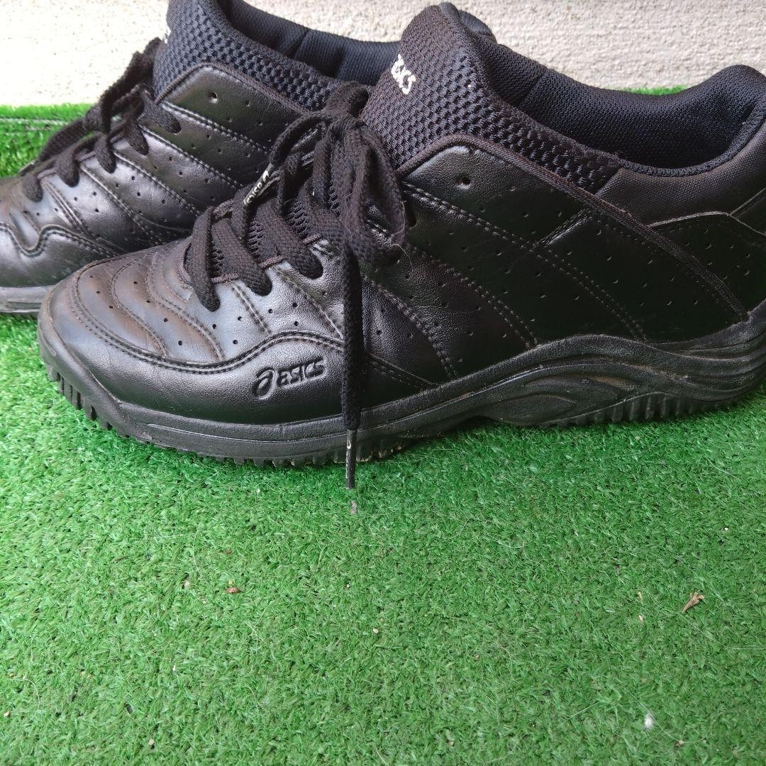 SAOLA Scarpe sportive Asics uomo nere 7.5US ottime condizioni usate