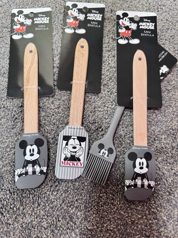 Mickey Mouse Kitchen Utensil Set – Disney Kitchen Accessories | Fun Cooking Tool