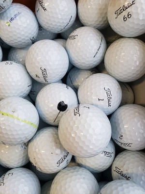 100 GOLFBÄLLE TITLEIST PRO V1 2024 MODELL  (no lakeballs) QUALITÄT AAA