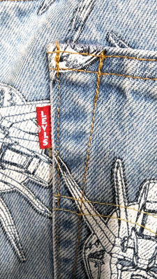 LEVI'S X Gundam Seed 501 93' Jeans Size W26 L32 Blue 