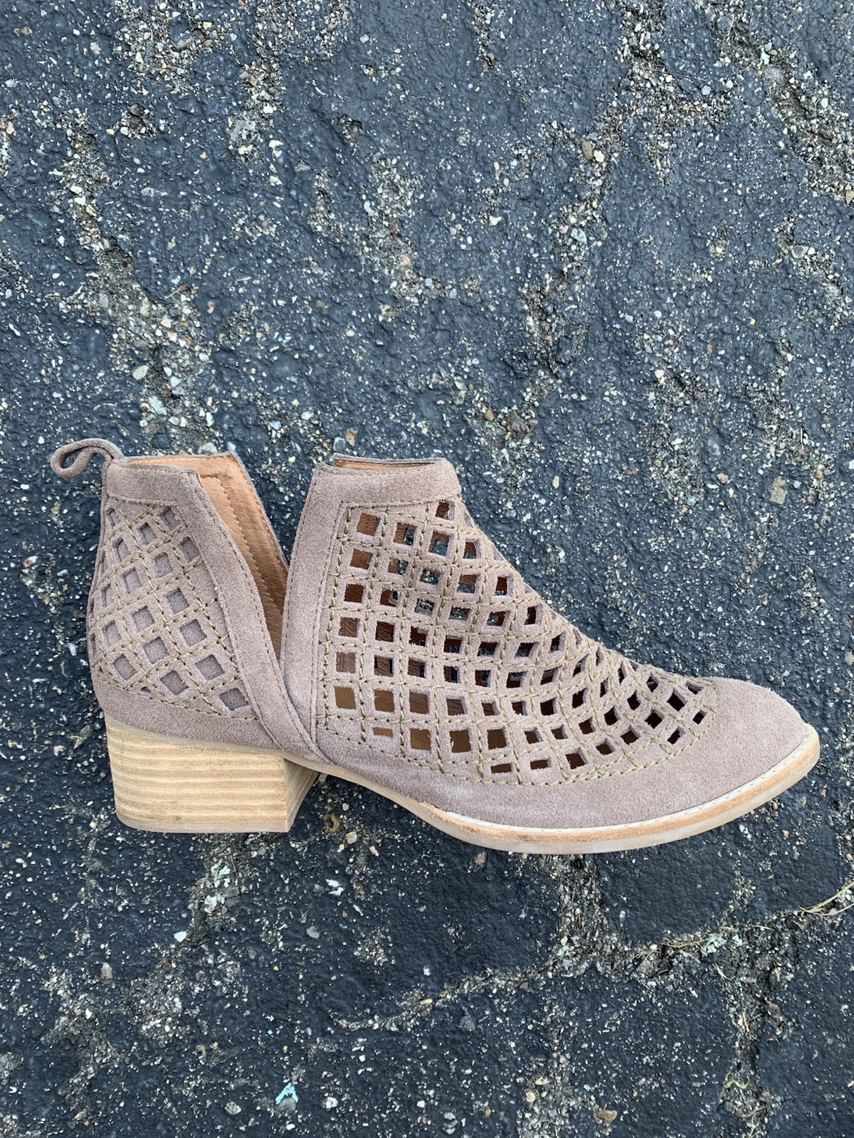 Jeffrey Campbell Tan Suede Boots Booties Size 7.5 - image 1