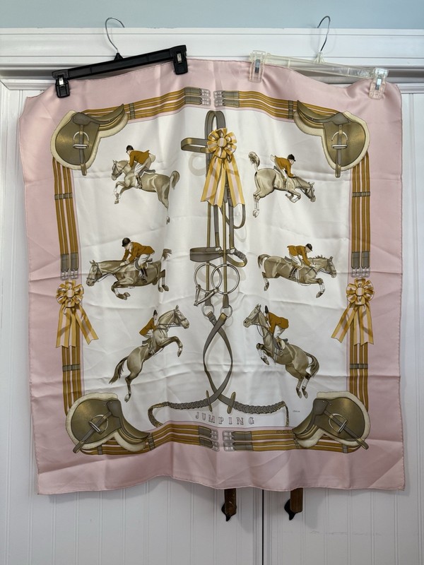 HERMES Vintage Carré 90 JUMPING Silk Scarf With ‘How To Wear Your Hermes Scarf’
