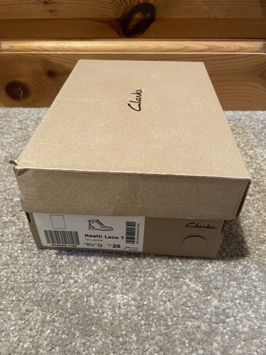 Clarks Boots Boys Casual Ankle Boots size 8.5 G Heath Lace New with box - Picture 20 of 21