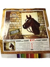 PHENTEX Hook And Hang Bronco Horse Kit. Vintage 18x27  . Open Box. Latch Hook.