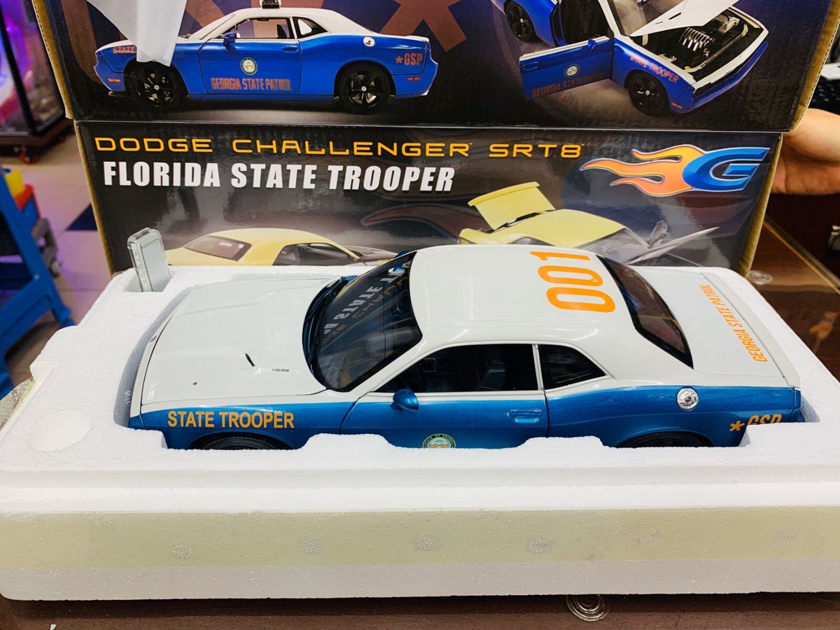 ACME 1:18 Die-Cast Model Car Georgia State Patrol 2010 Dodge