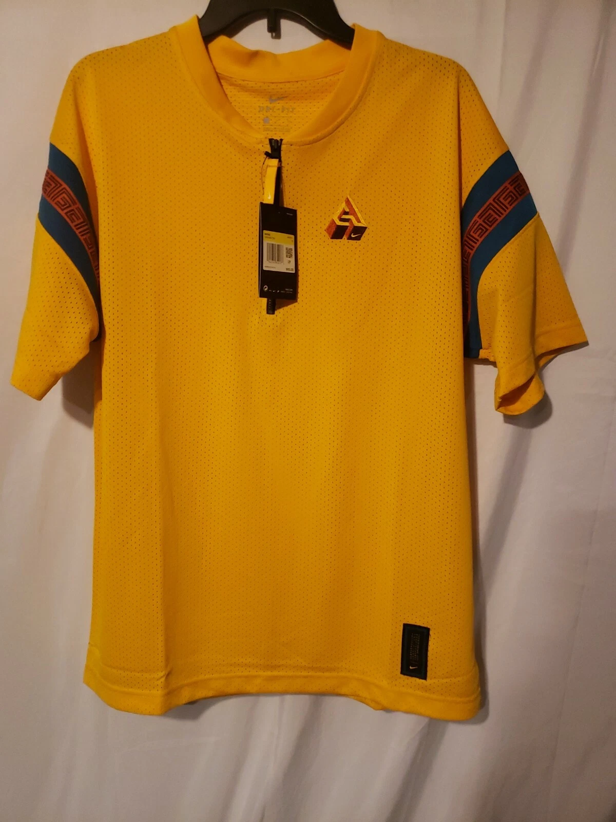 Nike Giannis Short Sleeve Shirt Yellow Size Small CK6296-739 Basketball Mens