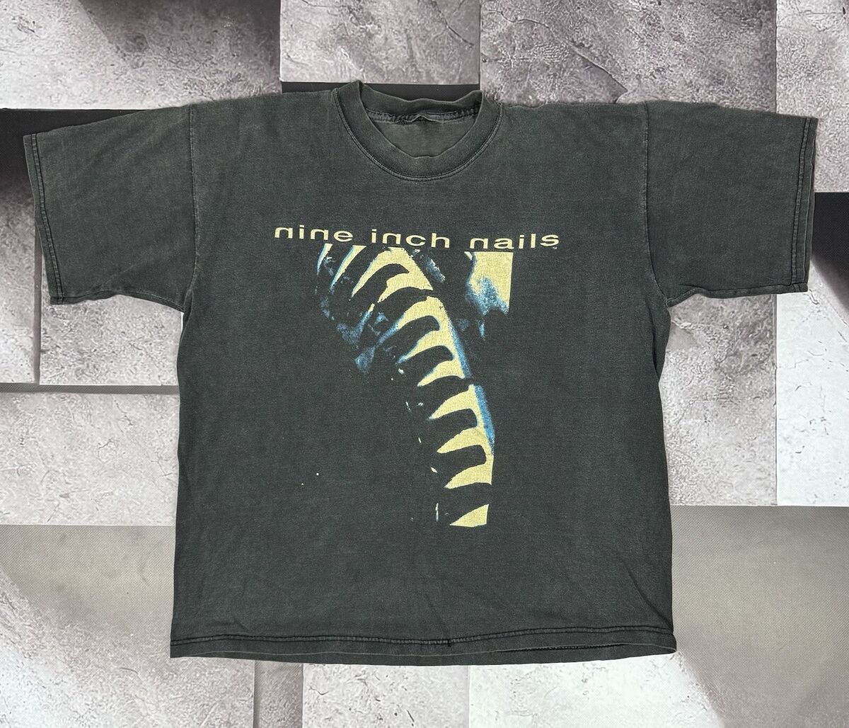 Vintage 1994 Nine Inch Nails Now I'm Nothing T Shirt L Vintage 1994 Nine Inch Nails Now I'm Nothing T Shirt L