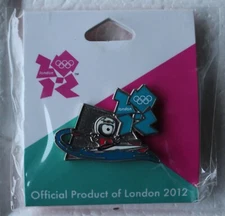 Kayak   London  2012 Olympics  Authentic  Badge button pin NEW
