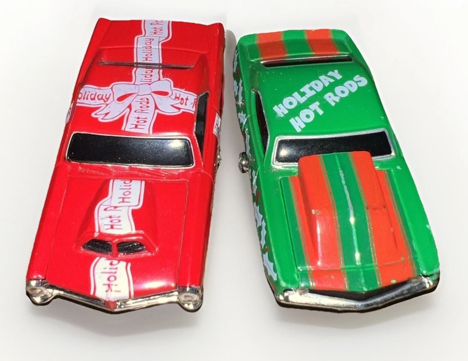 Vintage Muscle Machines Funline 2000 Holiday Hotrods Red & Green - Image 2 of 4