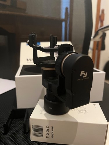 FeiyuTech Feiyu WG2 3-Axis Wearable Gimbal - Picture 2 of 4