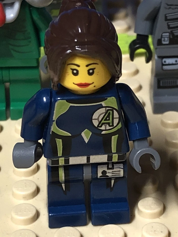 LEGO Minifigures Lot. AGENTS, ATLANTIS, SPACE POLICE - Image 4 of 4