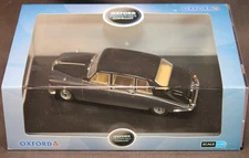 Daimler DS420 Limousine 1:43 Oxford Diecast Mint in Original Box