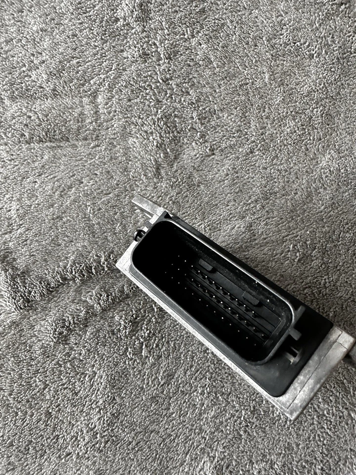 2012 - 2015 Mazda 5  TCM TCU 2.5l Transmission Control Module L5E4 18 9E1B - Image 3 of 4