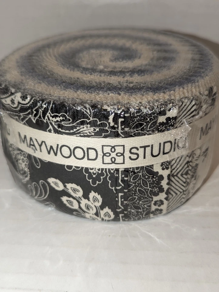 Maywood Studio Nightfall хлопок 40x2-1/2 дюйма желе рулон цветочный - Изображение 3 из 4