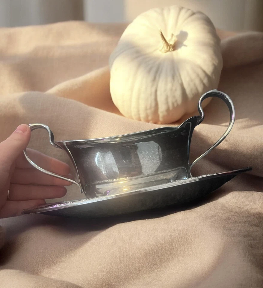 Vintage Camille Elegant Rose Pattern Under Plate Gravy Boat Silver Plate 6013 - Imagem 3 de 4