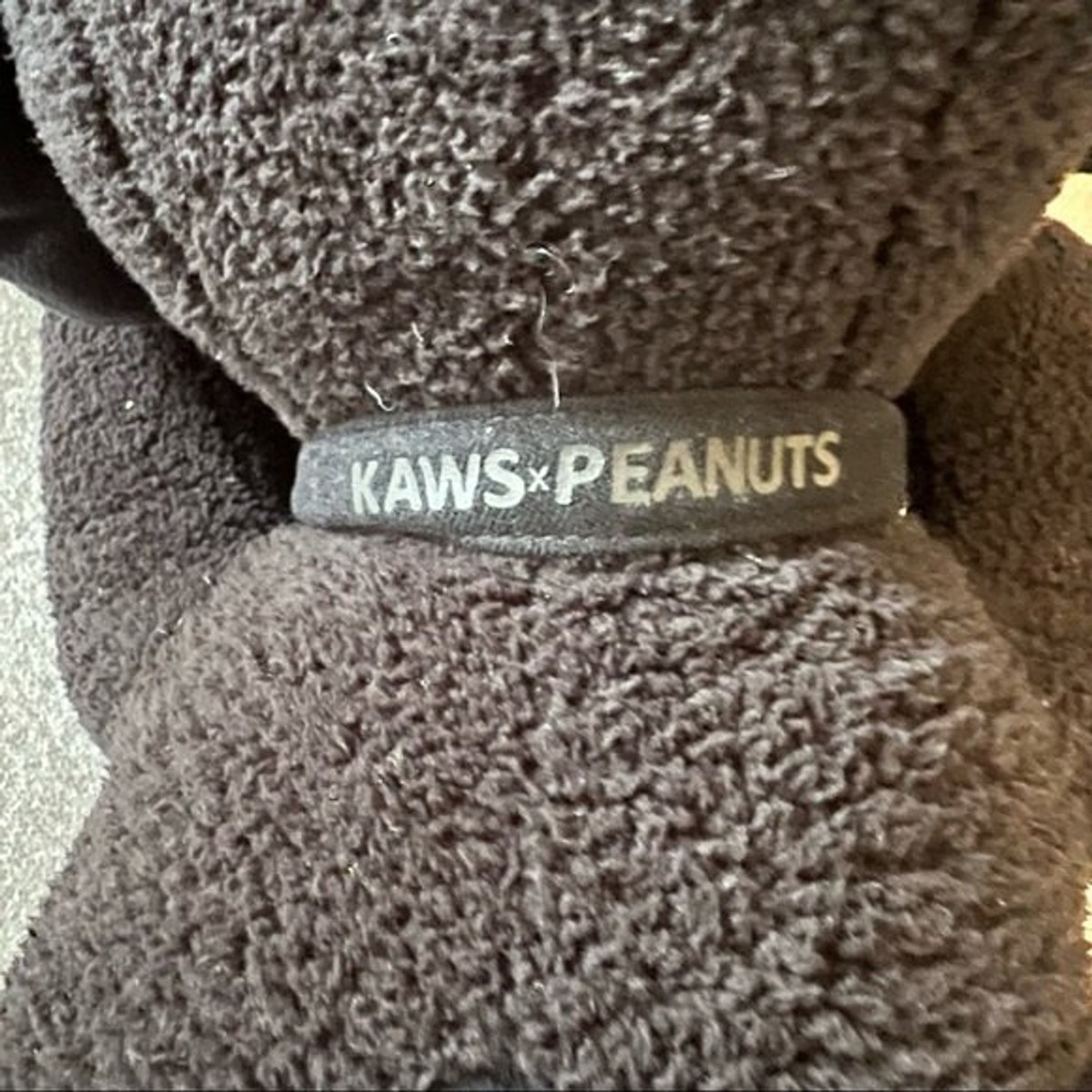 KAWS x Uniqlo 'Snoopy' (black) Plush Figure | eBay