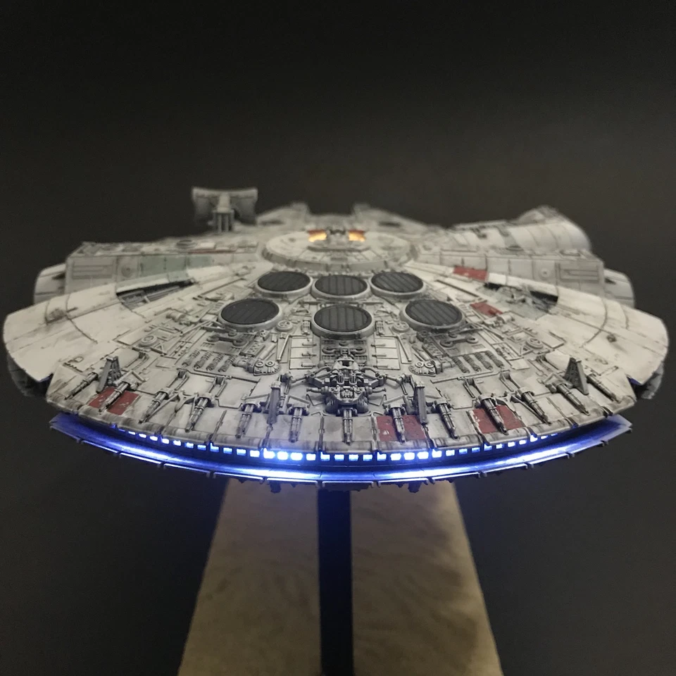 *LIGHTING KIT ONLY* for Bandai Star Wars Millennium Falcon 1/144 (Flying) Foto 3 de 4