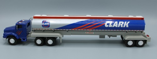 Clark Limited Edition Toy Tanker Truck Horn & Backup Alert Head & Tail Lights - Picture 3 of 12