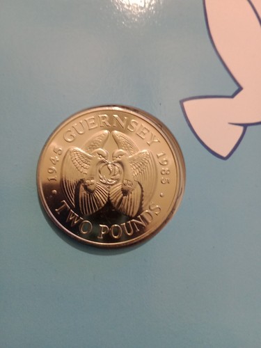 £2 GUERNSEY 1985 BRILLANTE SIN CIRCULAR 2 libras aniversario de liberación corona - Imagen 5 de 9