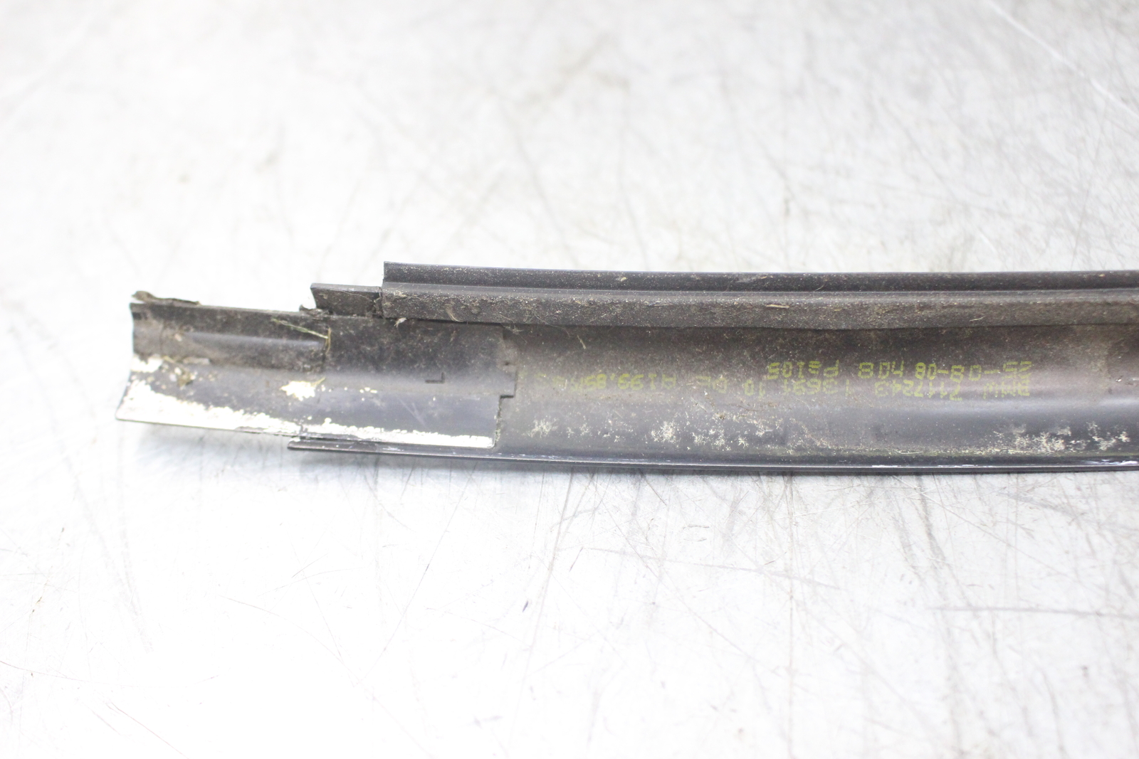 2009 BMW 3 Series E90 Left Side Frame Trim Strip N/s Black Matt  