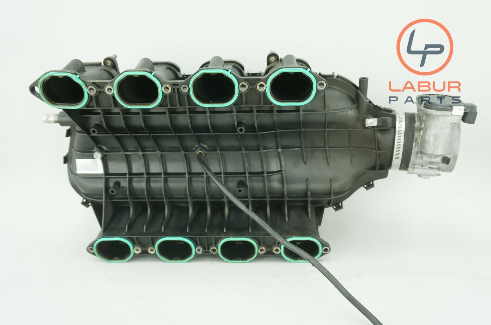 M139 05-07 Maserati Quattroporte 4.2L Engine Air Intake Manifold 195699 Z1274