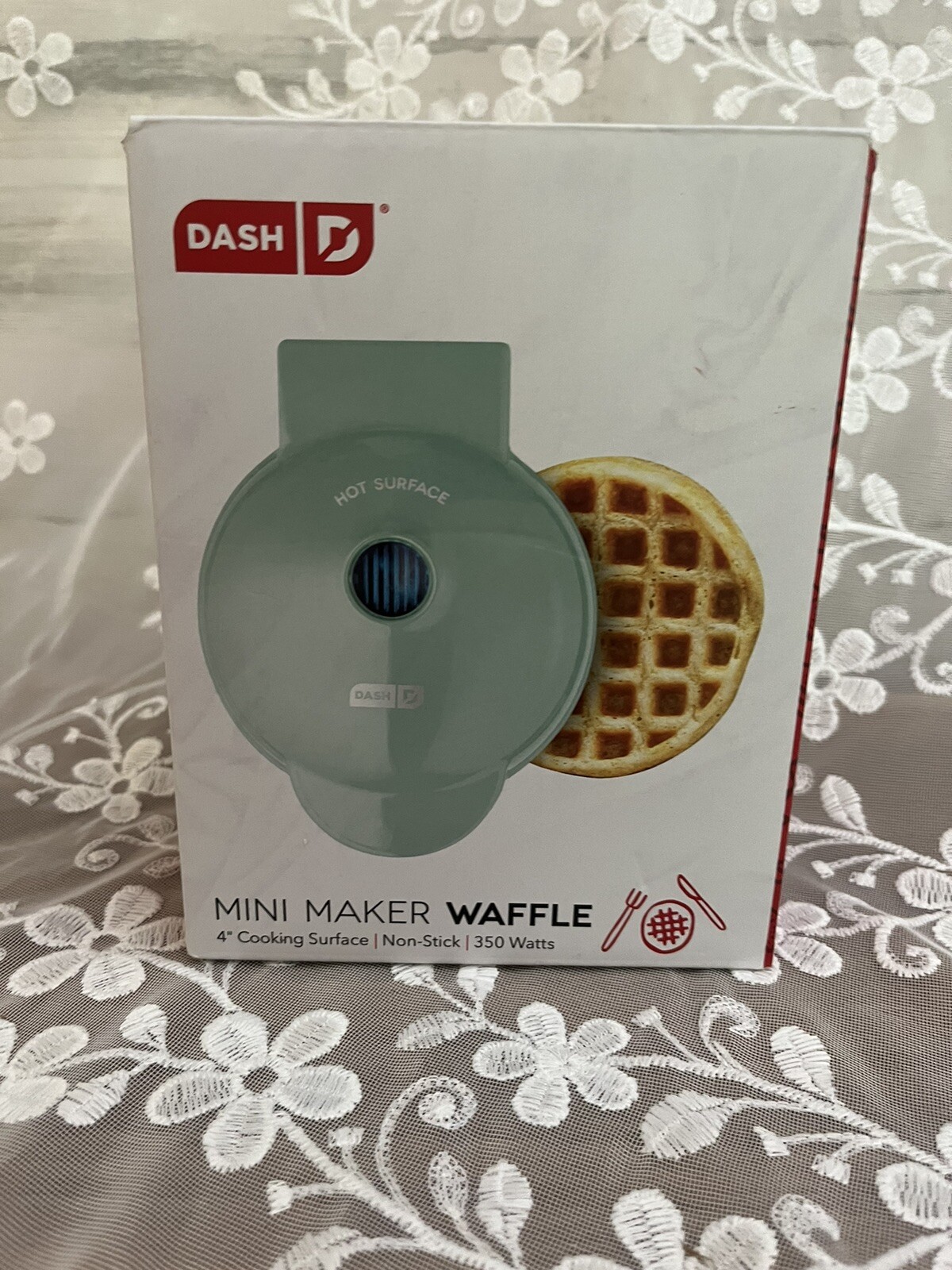 Never-Used Dash Mini Waffle Maker - Compact & Like New-image