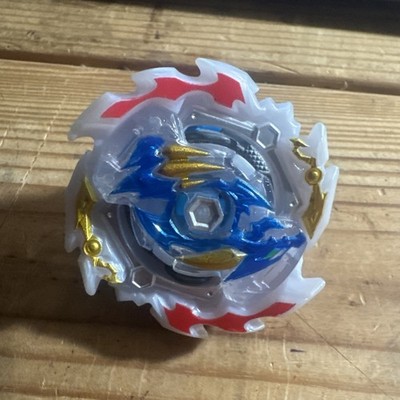 TOMY Ace Dragon D5 BeyBlade Burst Rise Hyper Sphere #E7609 Free Shipping