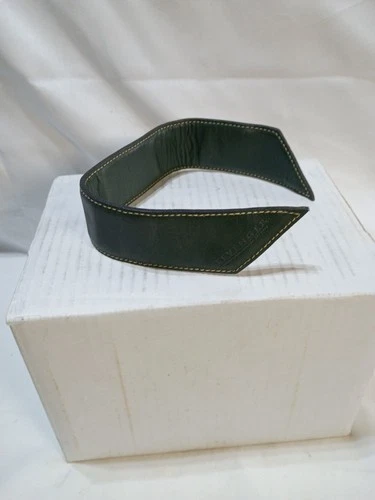 Levenger Green Leather Book Weight Page Holder 14” Length