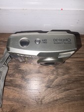 Pentax Optio 30 Digital Camera 3.2MP AA Battery Vintage Point And Shoot Vintage