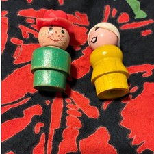 Vintage Fisher Price Little People Wood Figurines Lot Man & Woman Toys