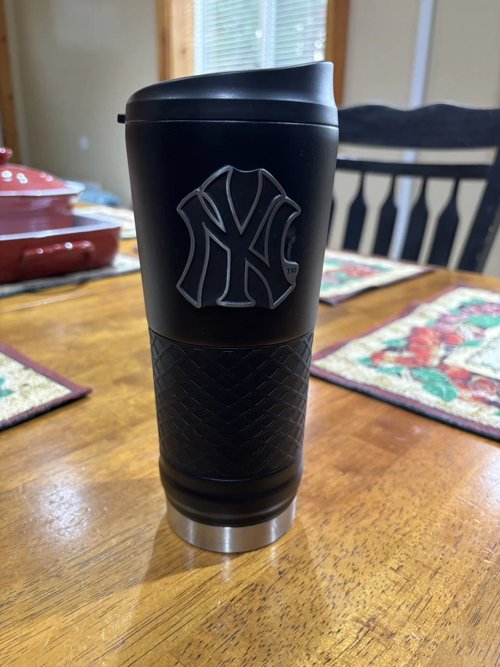Vaso Oficial New York Yankees 24oz Foto 4 de 4
