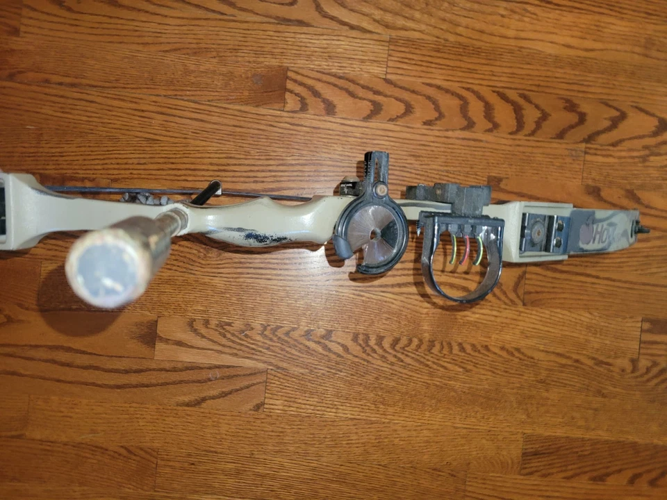 Arco cruzado Hoyt Game Master Jr Foto 4 de 4