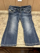 Vigoss Women’s Jeans Size 7/8 The Dallas Capri Embroidered Pockets - Pre Owned