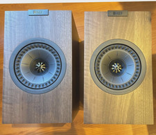 KEF Q1 Meta Bookshelf Speakers (Pair) - Walnut (Used) #b