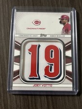 JOEY VOTTO 2022 Topps Series 1 - Jersey Number Medallion Commemorative Relics