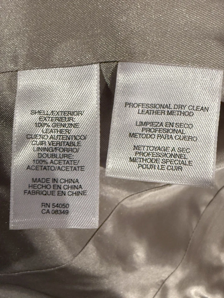 Куртка женская Jones New York серебристая 100% кожа на пуговицах спереди средняя - Изображение 4 из 4