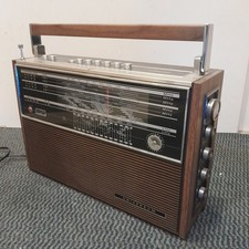 UNIVERSUM 7 Wellen-Koffer Radio TRN2719 7-Band Radio QUELLE Vintage 70er BASTLER