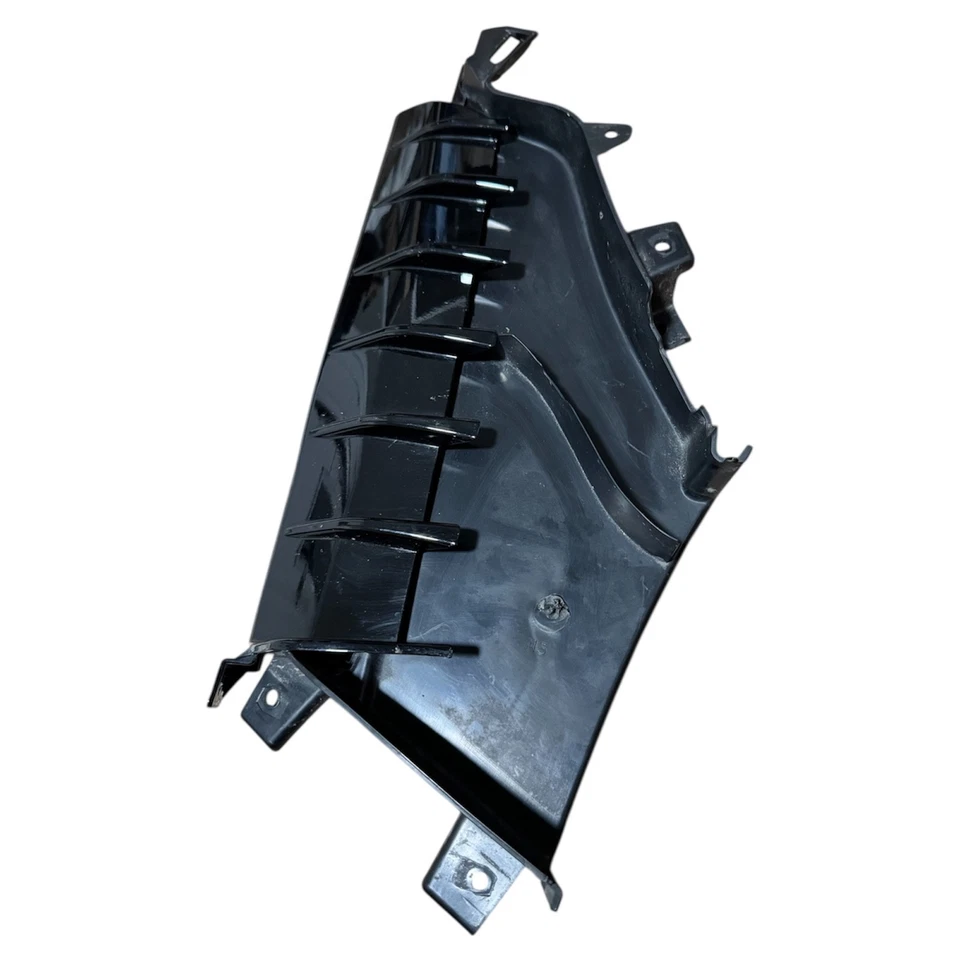 Chevy Tahoe 2025 conducto de aire izquierdo GM (86782906) Foto 2 de 4