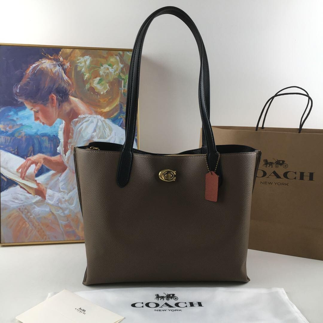 Coach ◆ C0692 Willow Tote in Colorblock Signature Canvas COACH Willow Tote Color Block with Signature Canvas C0692