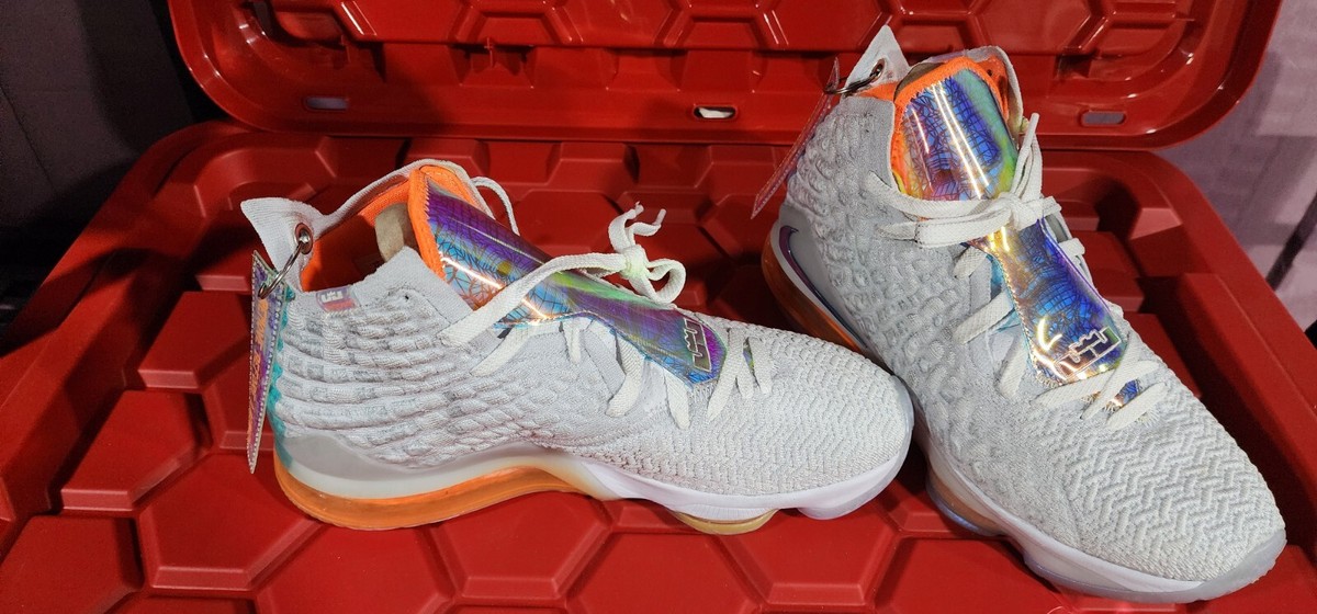 その他 Lebron 17 LMTD 