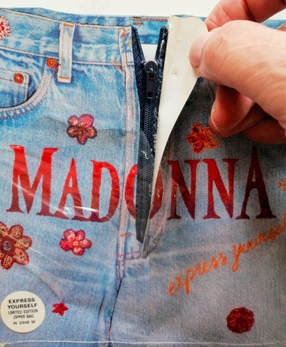 Madonna - Express Yourself - Single - Limited Edition - Zipper Bag - UK 1989 - Bild 3 von 4
