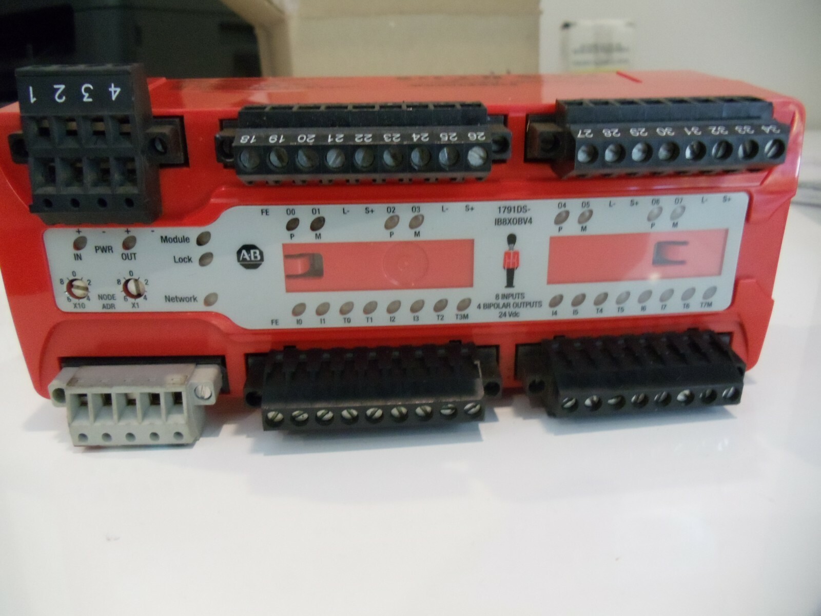 Allen Bradley Devicenet Box Saftey I/O 1791DS-IB8XOBV4 Ser A 24vDC | eBay